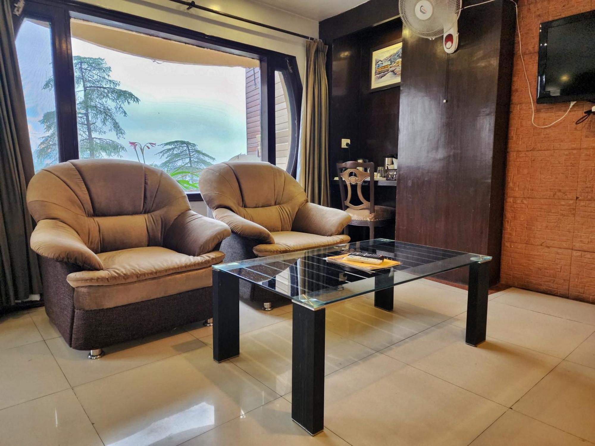 Hotel Surya Shimla Eksteriør bilde