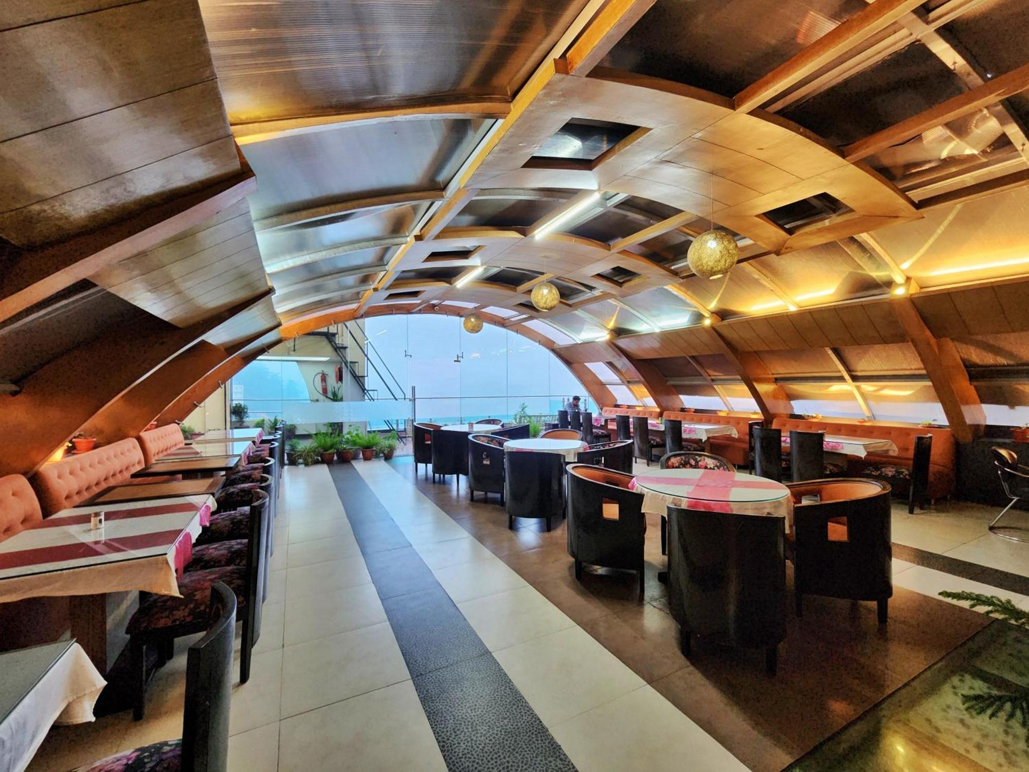 Hotel Surya Shimla Eksteriør bilde